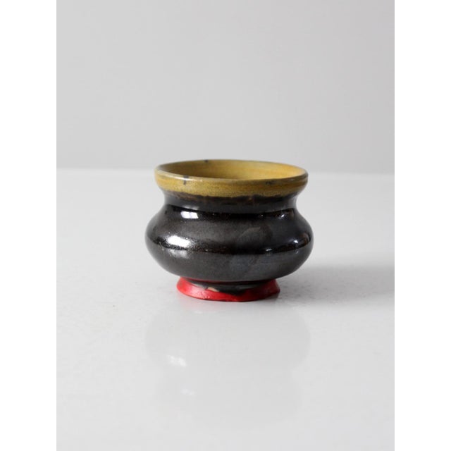 Contemporary Vintage Studio Pottery Vase For Sale - Image 3 of 7