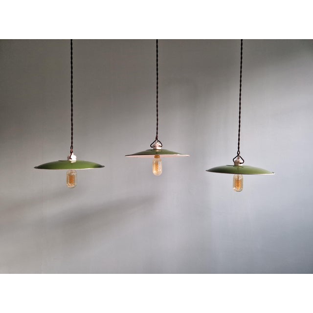 Vintage Industrial Pendant Lights in Green Enameled Sheet Metal and Porcelain, 1940s, Set of 3 For Sale - Image 17 of 18