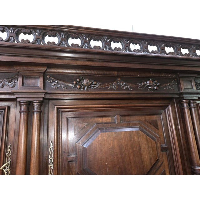 Renaissance Style Walnut Buffet Renaissance style walnut buffet 6 doors + 3 drawers Carved decoration 19th century