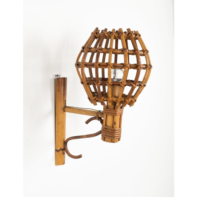 Brown Mid-Century Rattan and Bamboo Wall Sconce in the style of Louis Sognot, 1960s For Sale - Image 8 of 9