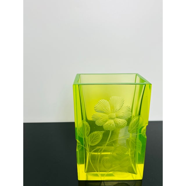 1920s Karlsbad Uranium Glass Vase with Hand-Engraved Floral Décor by Moser, Czechoslovakia, 1920s For Sale - Image 5 of 13