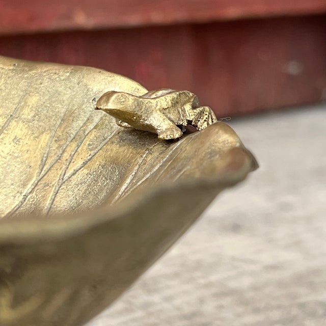 Brass Vintage Brass Lily Pad Pedestal Bowl With Frog Accent For Sale - Image 8 of 12