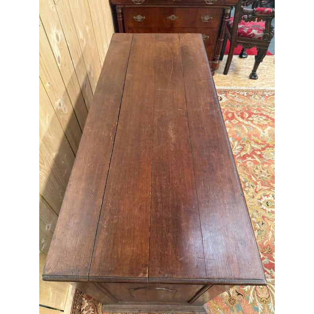18th Century Louis XIII Three-Drawer Chest in Oak For Sale - Image 6 of 10