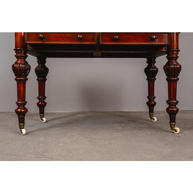 English-Style Desk in Mahogany, 1900s For Sale - Image 15 of 18