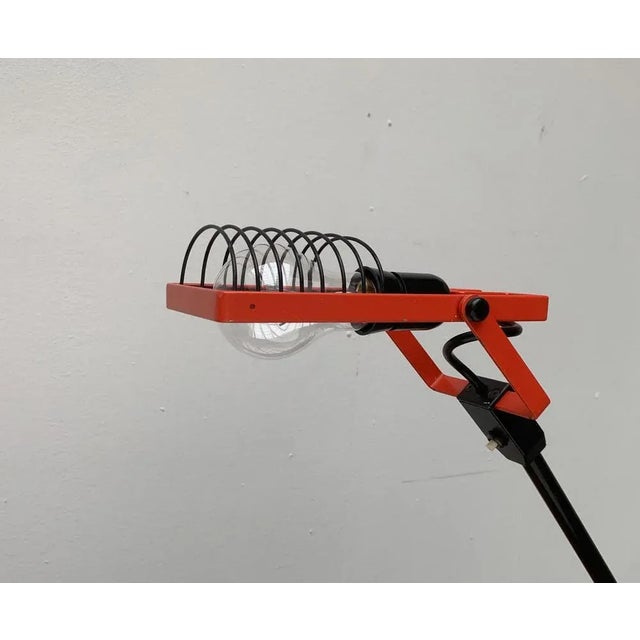 Mid-Century Modern Vintage Italian Sintesi Morsetto Table Lamp by Ernesto Gismondi for Artemide For Sale - Image 3 of 18