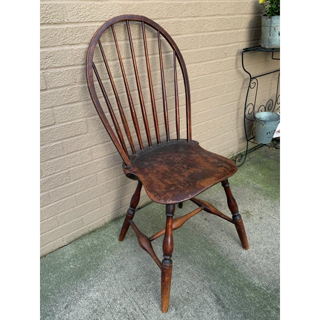 Circa 1790 American Windsor Bow-Back Side Chair With Original Patina For Sale In South Bend - Image 6 of 13