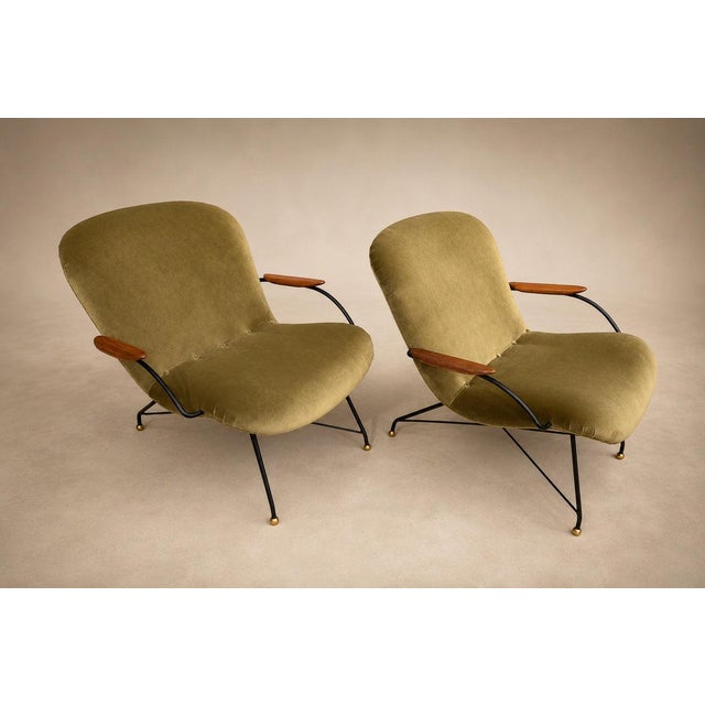Brazilian Modern Pair of Armchairs in Rosewood, Metal & Velvet by Carlo Hauner, 1950s For Sale - Image 10 of 18