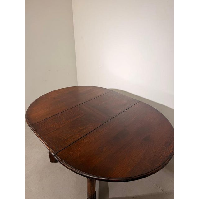 New England Oval Extendable Dining Table For Sale - Image 5 of 8
