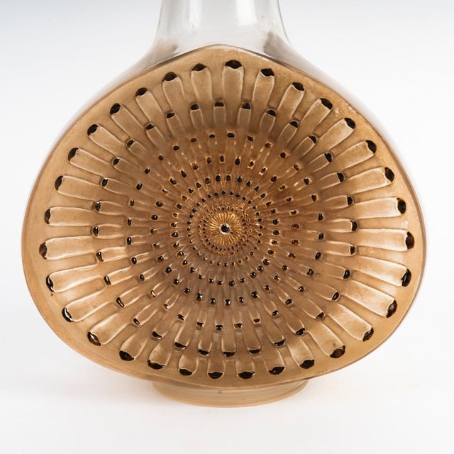 1910s Queen Marguerite Carafe by René Lalique for Lalique, 1913 For Sale - Image 5 of 7