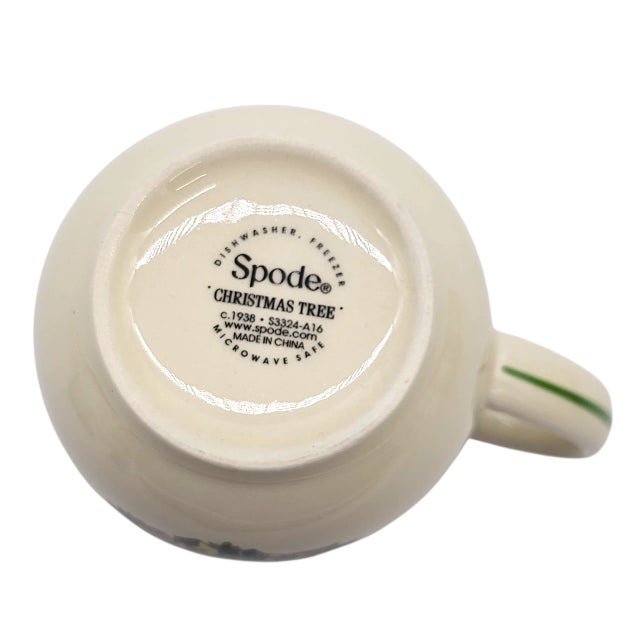 Spode Christmas Tree Café Mugs, Set of 4, 14oz Gift Boxed For Sale - Image 9 of 13