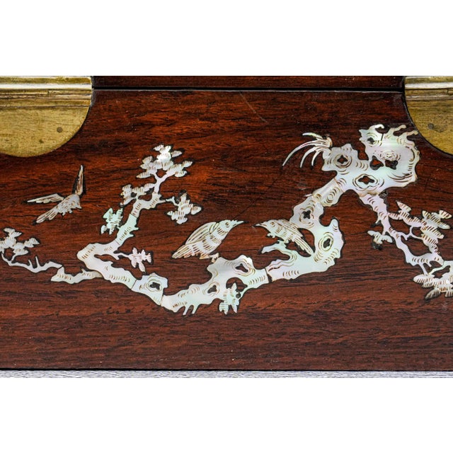 Nice 19th-Century Antique Chinese Mother of Pearl Inlay Wood Box Asian China For Sale - Image 13 of 16