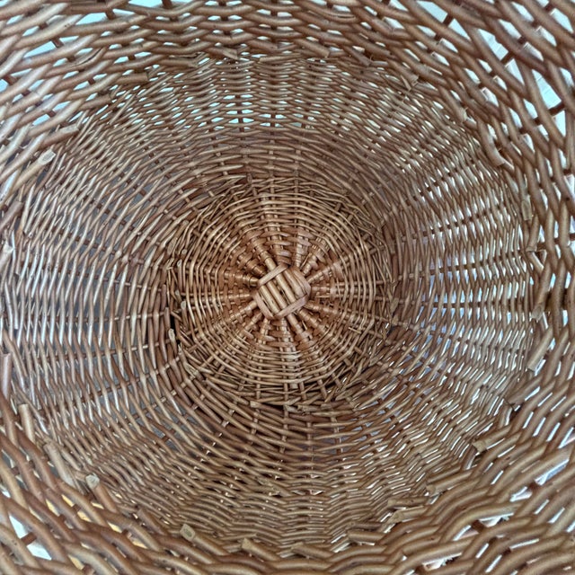 Mid-20th Century Round French-Style Gathering / Market Basket For Sale - Image 15 of 18