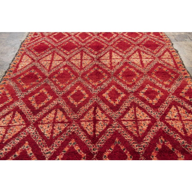 1950s Vintage Moroccan Berber Rug With Diamond Design by Rug & Kilim, 1950-1959 For Sale - Image 5 of 9