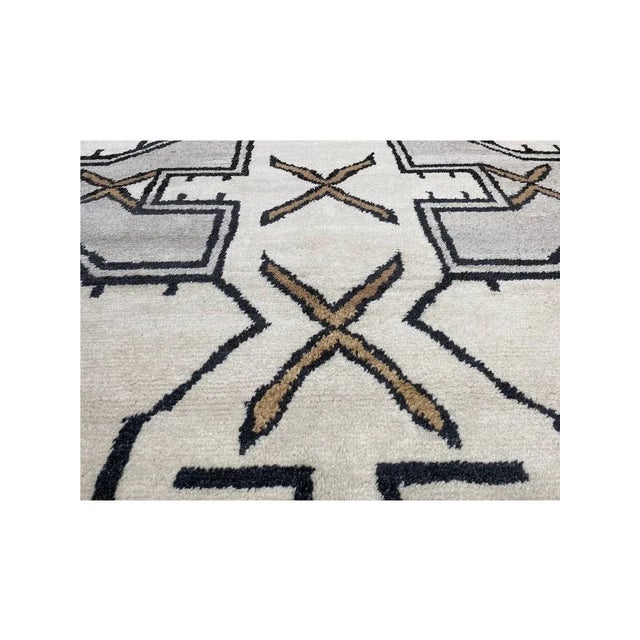 Ivory 1990s Handwoven Moroccan Area Rug 9x12 For Sale - Image 8 of 11