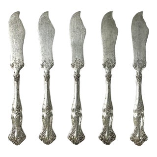 1940s Vintage Hollywood Regency English Chippendale Silverplate Butter Knives- Set of 5 For Sale