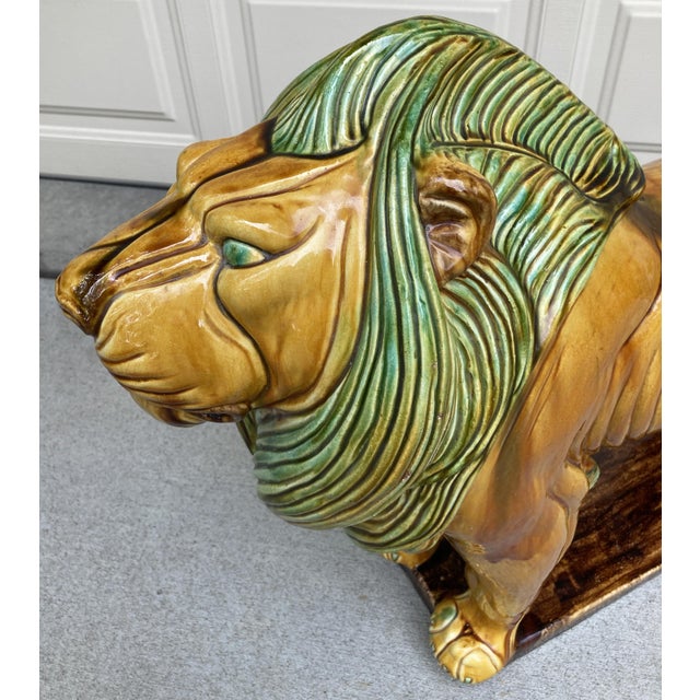 Ceramic Vintage Majestic Italian Majolica Style Ceramic Lion Sculpture For Sale - Image 7 of 12