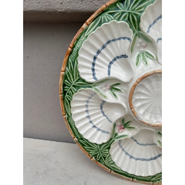 French French Majolica Oyster Plate Salins, Circa 1890 For Sale - Image 3 of 4