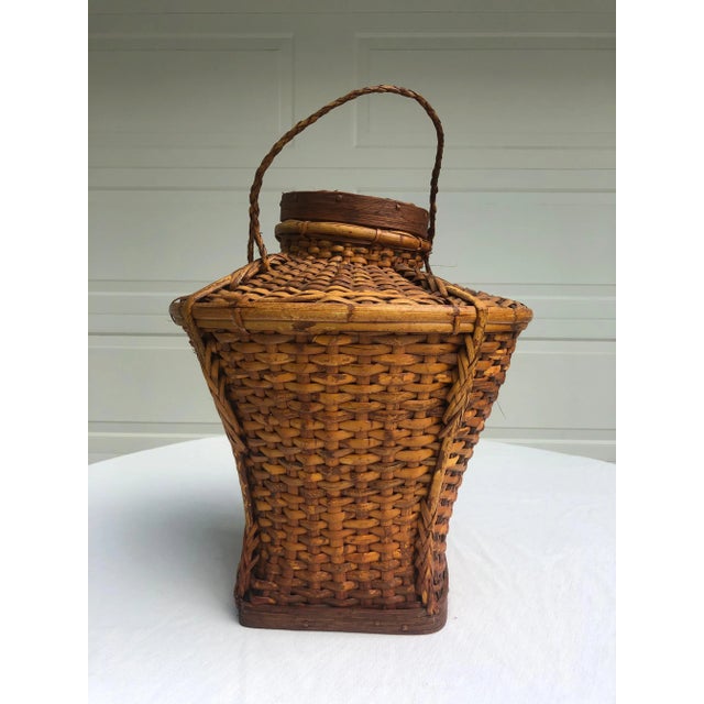 Early 20th Century Urn-Shaped Rattan Basket With Attached Herringbone Pattern Lid and Cane Strap Handle For Sale - Image 4 of 6