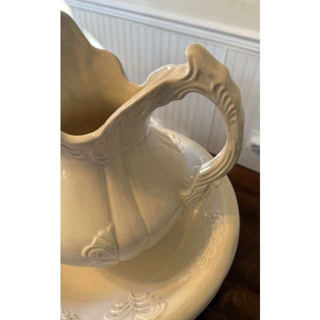 Off-white Vintage Pitcher and Washbasin Set For Sale - Image 8 of 12