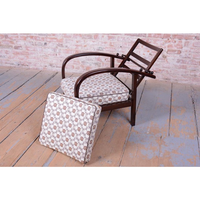 Czech Art Deco Adjustable Armchair in Beech from Thonet, 1920s For Sale - Image 15 of 17