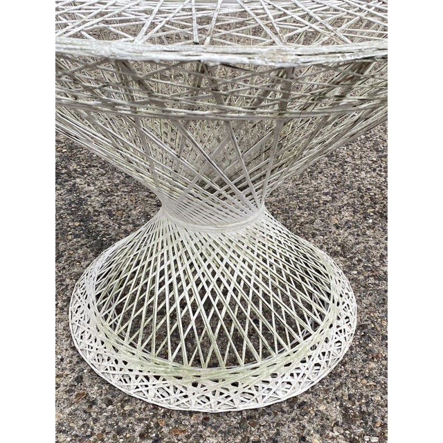 Late 20th Century Late 20th Century Russell Woodard Spun Fiberglass Mid Century Modern Patio Dining Set - 5 Piece Set For Sale - Image 5 of 13