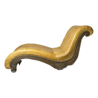 Late 20th Century Leather Biscuit-Tufted Yellow Gold Chaise Lounge For Sale