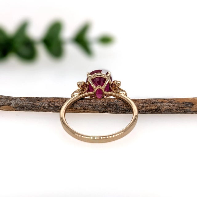 2020s 4ct Ruby Ring With Earth Mined Diamond Accents in Solid 14k Yellow Gold For Sale - Image 5 of 6