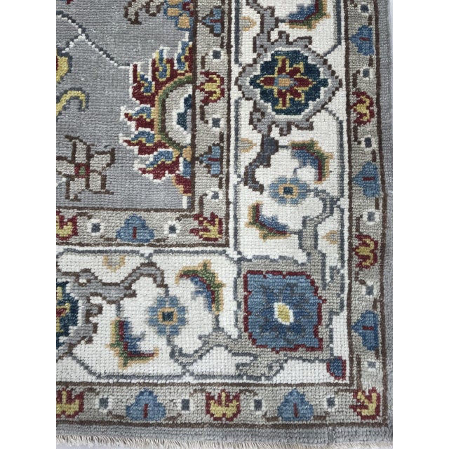 8x10 Gray Hand-Knotted Wool Floral Symmetry Classic Traditional Carpet Rug For Sale - Image 4 of 6
