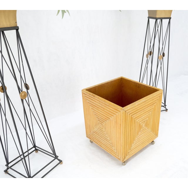 1970s Mid-Century Modern Reed Bamboo Rattan Square Cube Shape Planter Stand on Wheels For Sale - Image 5 of 12
