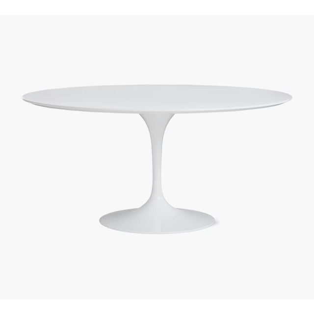 Knoll Saarinen Dining Table, Round For Sale - Image 9 of 9
