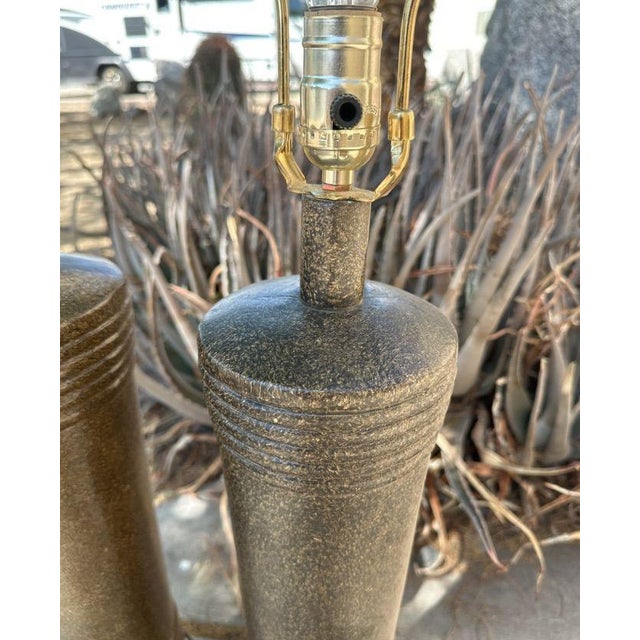 1970s Vintage/Retro Brass Bronze-Tone Ceramic Stoneware Cylindrical Table Lamps - a Pair For Sale - Image 5 of 8