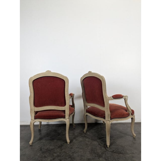 Louis XV Red Cabriolet Armchairs, Set of 2 For Sale - Image 5 of 7