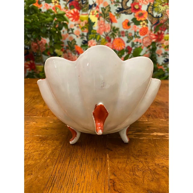 Vintage 1940s Hand Painted Scalloped Bowl Made in Occupied Japan For Sale - Image 4 of 9