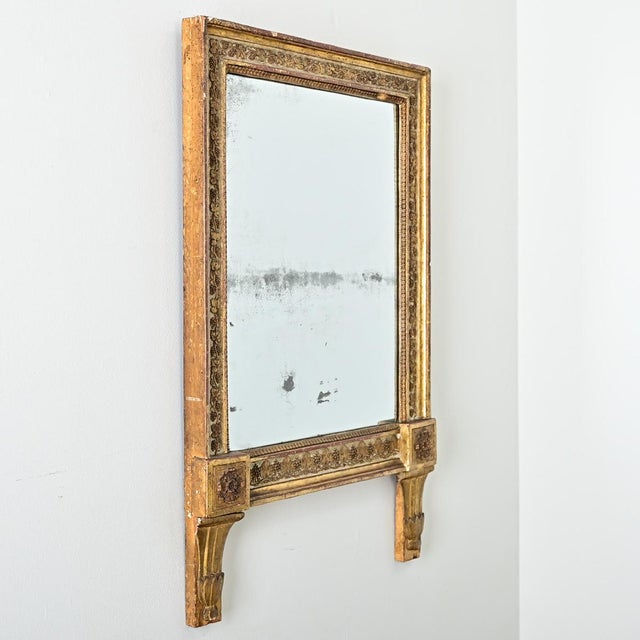 Gold French 18th Century Gilt Bridal Mirror For Sale - Image 8 of 12