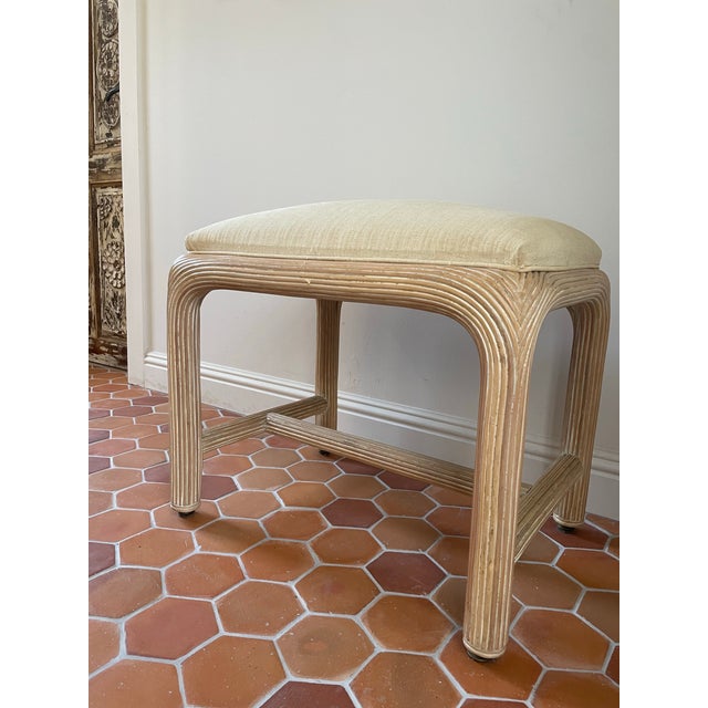 American Vintage American Drew Pencil Reed Ribbon Footstool For Sale - Image 3 of 9