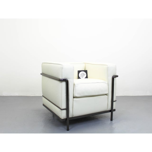 LC2 Chair by Le Corbusier and Charlotte Perriand for Cassina, 2010s For Sale - Image 13 of 13