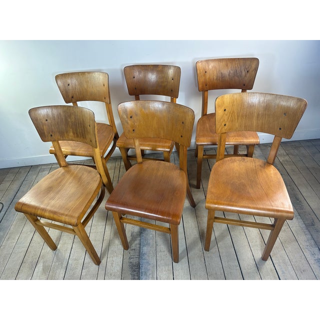 Thonet Vintage Bistro Chairs in Wood from Thonet, 1960s, Set of 6 For Sale - Image 4 of 12