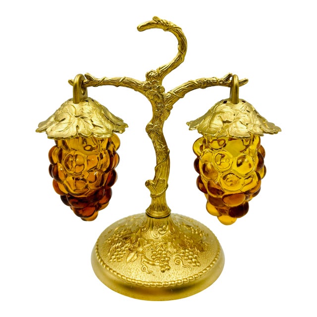 Mid 20th Century Taj Importing Co. Golden & Amber Glass Hanging Grapes Salt & Pepper Shakers For Sale