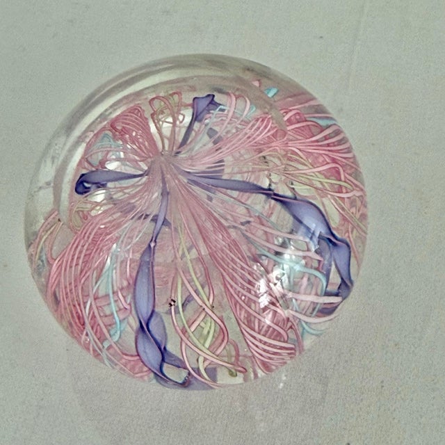 Alfredo Barbini Late 20th Century Murano Style Pink and Lavender Latticino Ribbon Glass Paperweight For Sale - Image 4 of 5