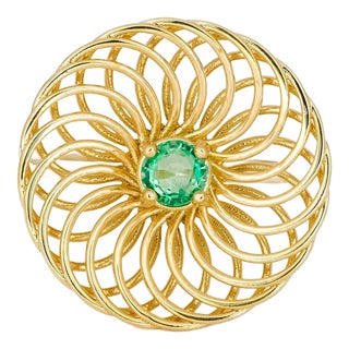 Round Emerald 14k Gold Ring Size 6.75 (All Sizes Available) For Sale