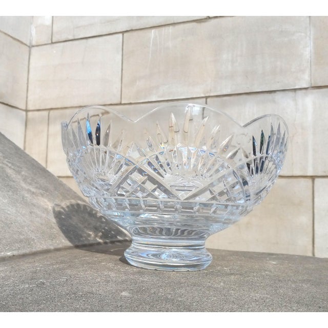 Waterford Crystal 1990s Waterford Crystal Centerpiece Fruit Footed Bowl American Heritage Collection For Sale - Image 4 of 12