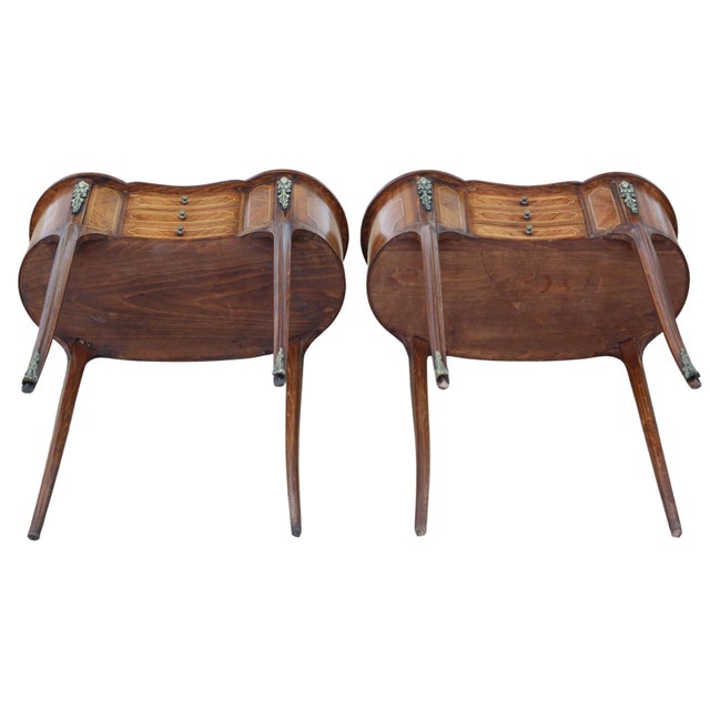 Vintage Kidney-Shaped Inlaid Veneer Bedside Tables, 1925, Set of 2 For Sale - Image 6 of 12