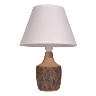 1960s Mid-Century Modern Einar Johansen, Rustic Brown Stoneware Table Lamp For Sale