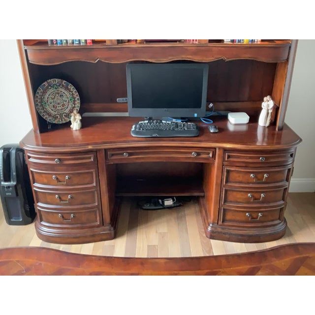 2000 - 2009 Hooker Furniture Seven Seas Executive Desk, Credenza & Lighted Hutch – 3-Piece Suite For Sale - Image 5 of 14