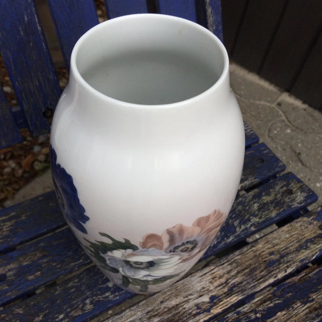 Bing & Grondahl Vintage Danish Vase from Bing & Grondahl, 1950s For Sale - Image 4 of 7