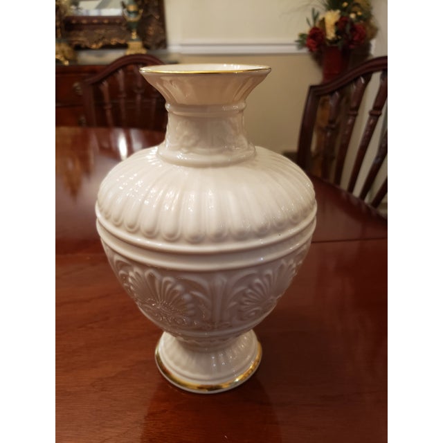 1980s Vintage Lenox Athenian Collection Vase For Sale - Image 5 of 7