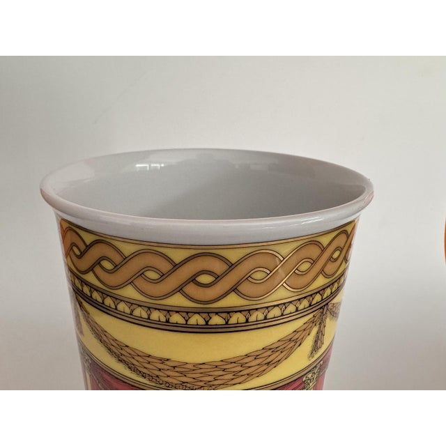 German Vase by Piero Fornasetti for Rosenthal For Sale - Image 6 of 8