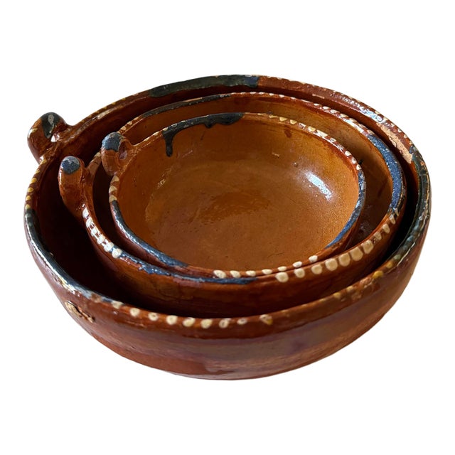 Set of 3 Vintage Mexican Terra Cotta Nesting Bowls For Sale