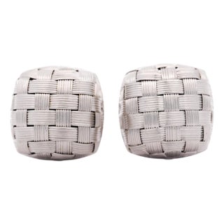 Roberto Coin Frosted Woven Square in 18k White Gold Appassionata Stud Earrings, A Pair For Sale