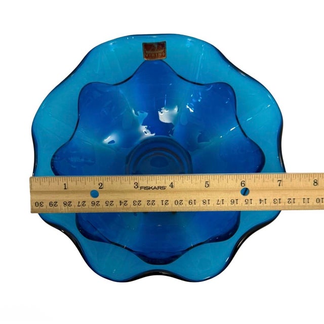 VTG Viking Glass Bluenique Footed Art Glass Double Ruffled Bowl W/Sticker (A14). For Sale - Image 9 of 9